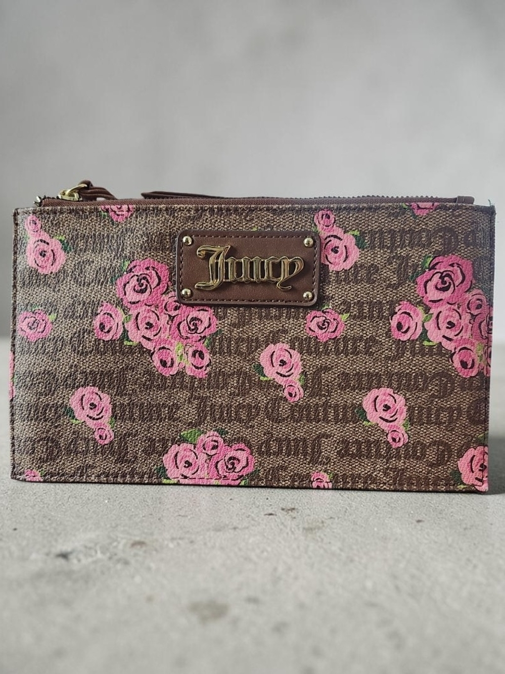 Juicy Couture Pink/Brown Floral Cluth Wristlet. NWOT